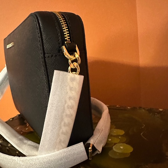 SOLD - Picture 2 of 6